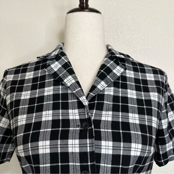 Brandy Melville John Galt Black White Plaid Button Down Cropped Top, Sz Small - Picture 4 of 14